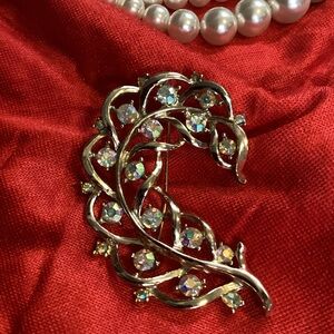 Vintage Gold Art Deco Style Aurora Borealis Rhinestone Brooch